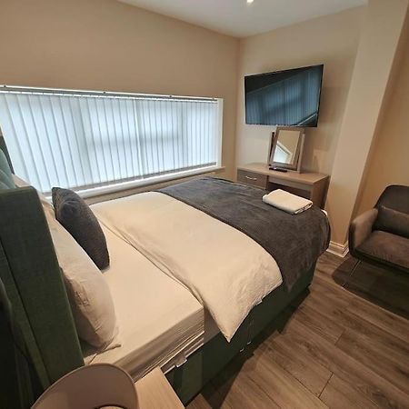 Luxury 5-Bed House Near Nec & Bhx Apartment Solihull Luaran gambar