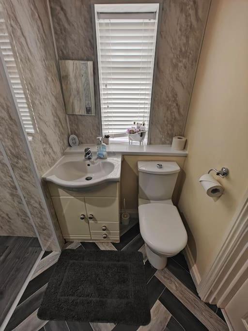 Luxury 5-Bed House Near Nec & Bhx Apartment Solihull Luaran gambar